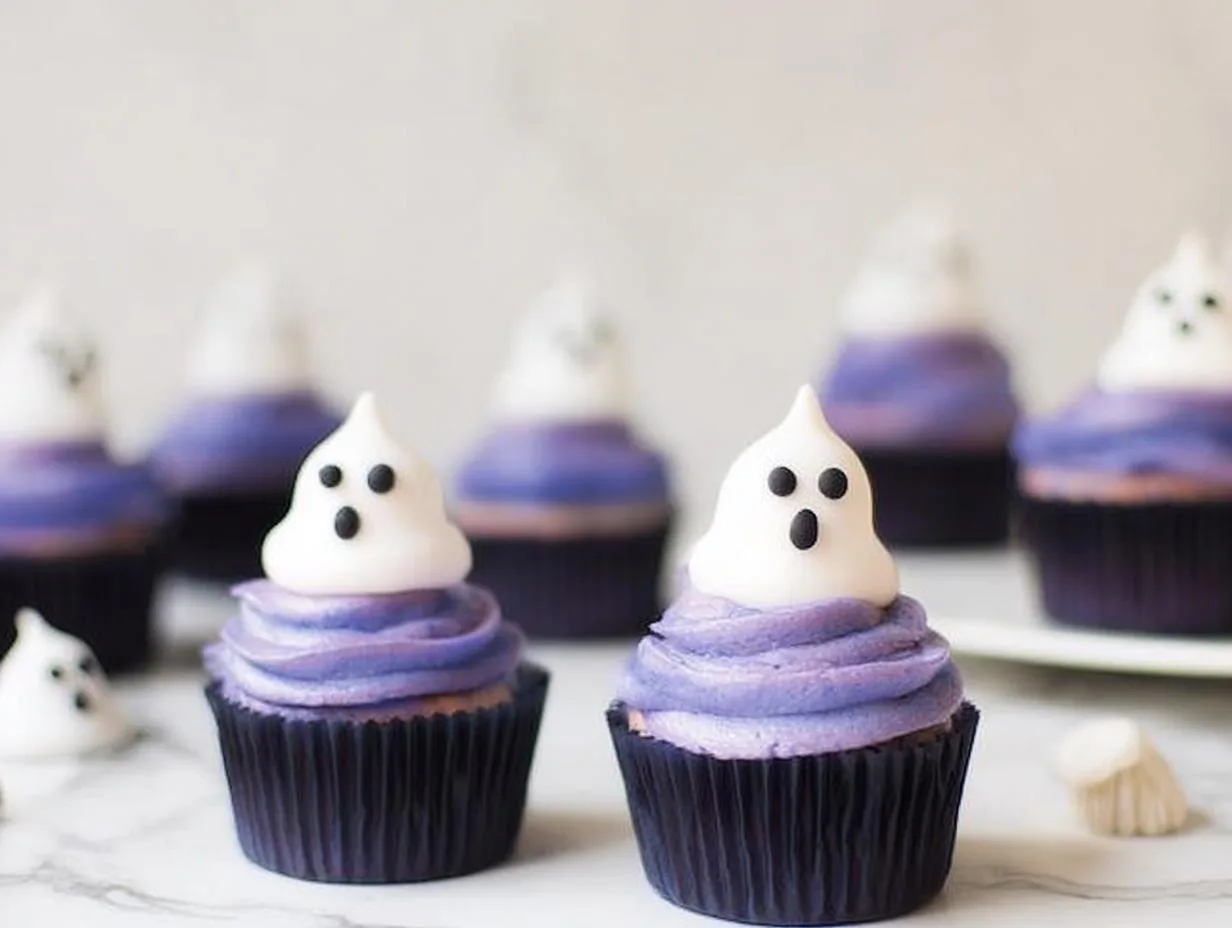 Spooky Halloween Ghost Cupcakes Kids Will Love in 5 Easy Steps